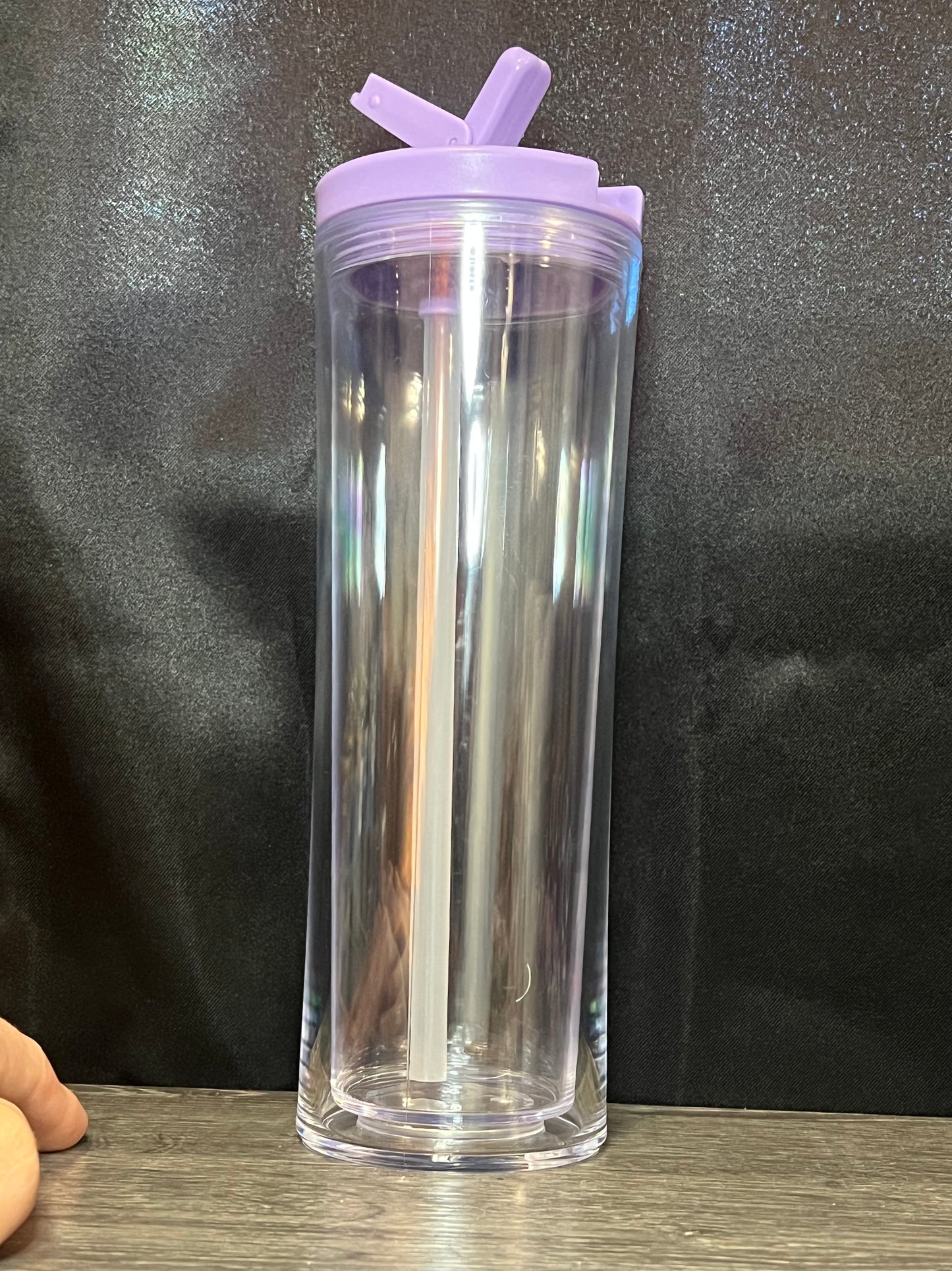 20oz Acrylic Flip Top Straw Tumbler