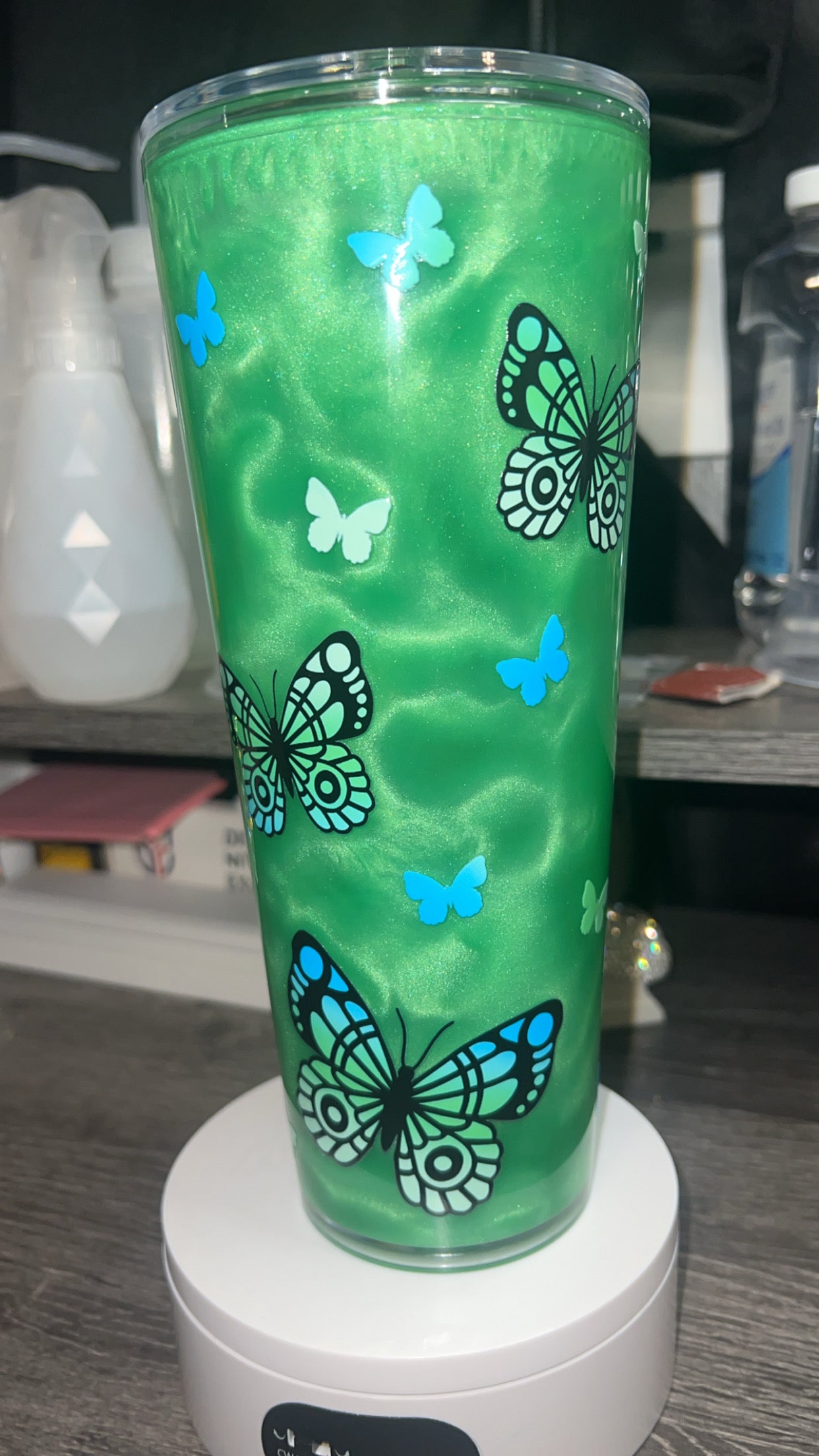 24oz Acrylic Cateye