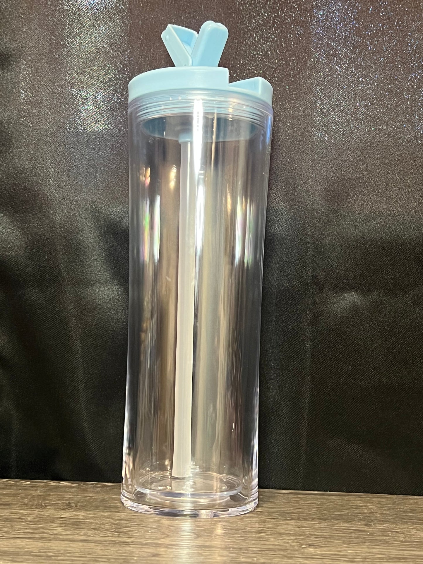 20oz Acrylic Flip Top Straw Tumbler